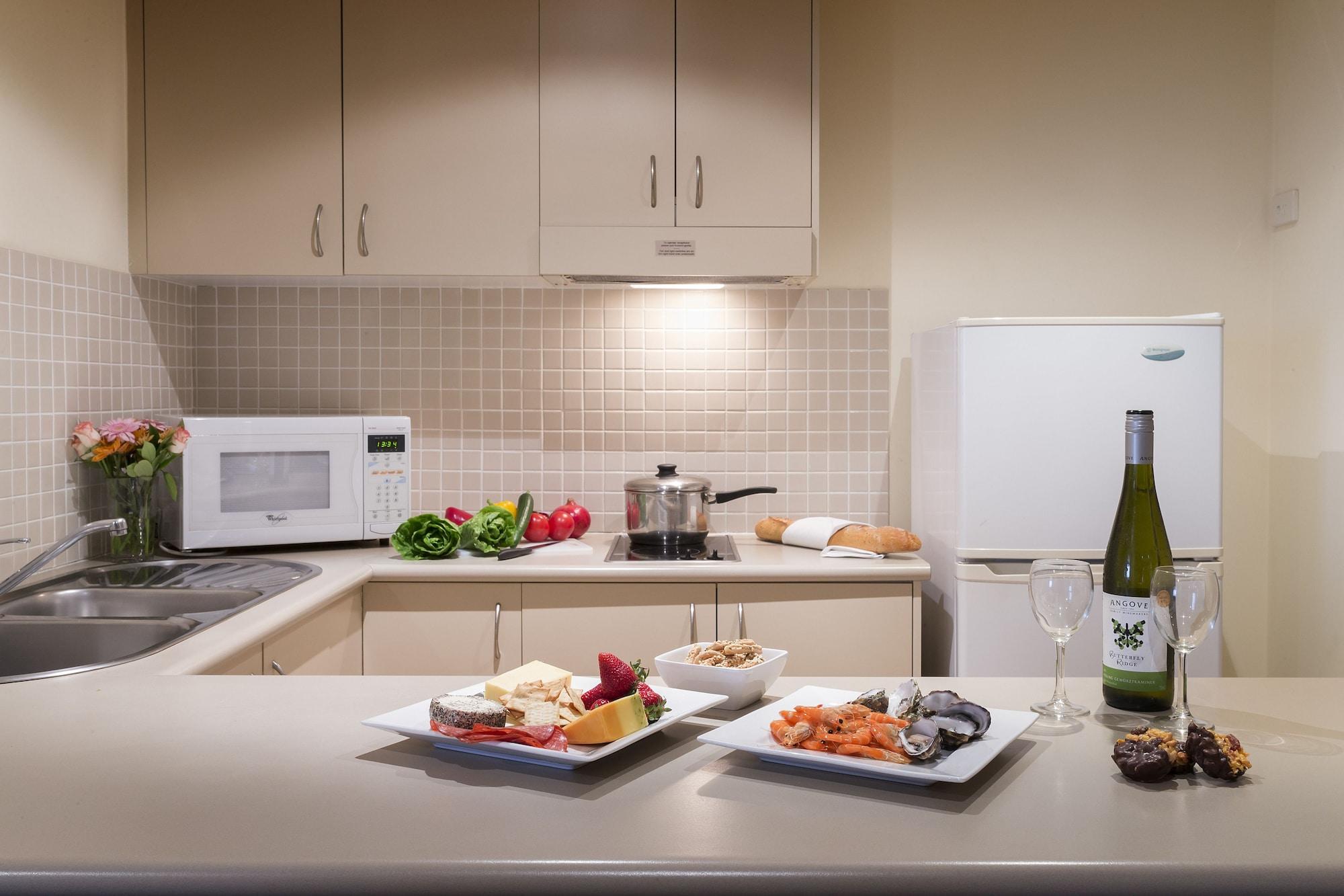 Canberra Parklands Central Apartment Hotel Official Екстер'єр фото