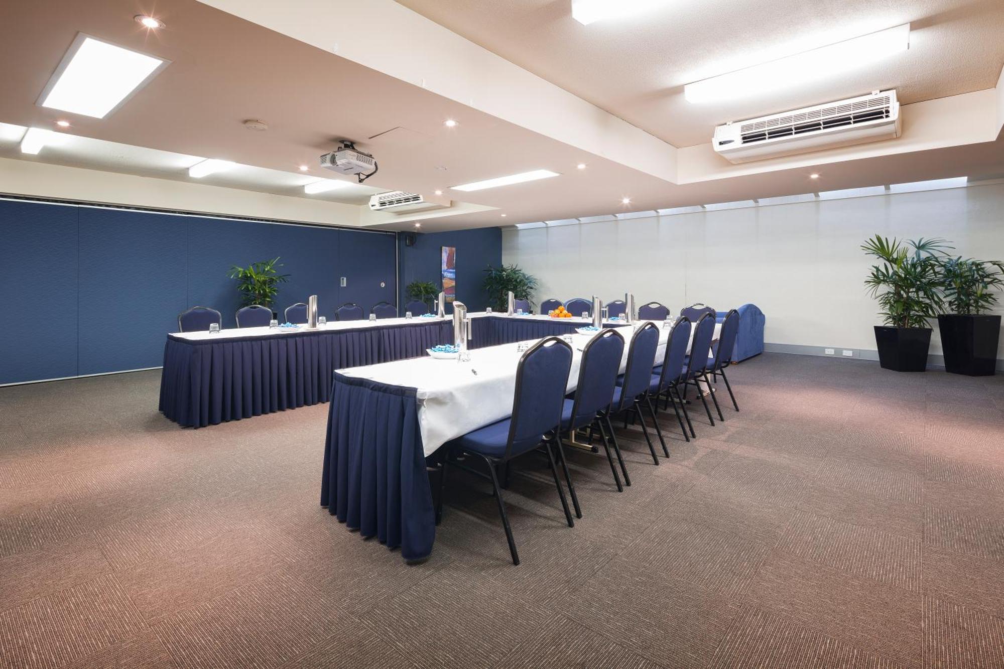 Canberra Parklands Central Apartment Hotel Official Екстер'єр фото