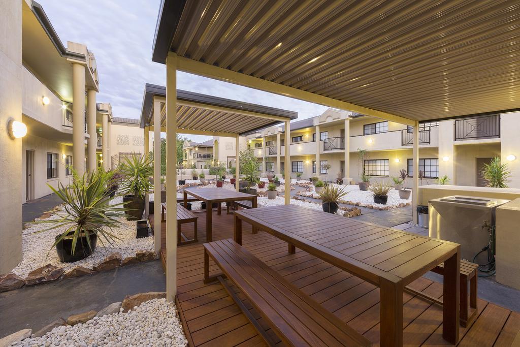 Canberra Parklands Central Apartment Hotel Official Екстер'єр фото