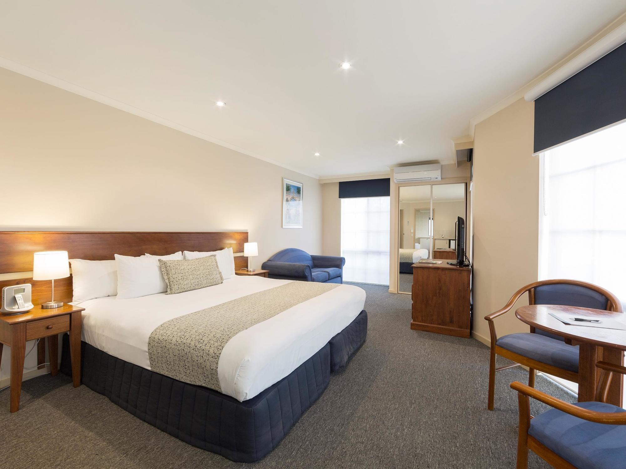 Canberra Parklands Central Apartment Hotel Official Екстер'єр фото