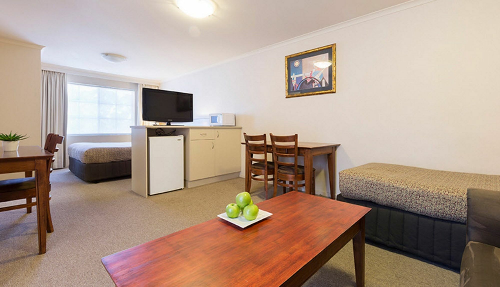 Canberra Parklands Central Apartment Hotel Official Екстер'єр фото